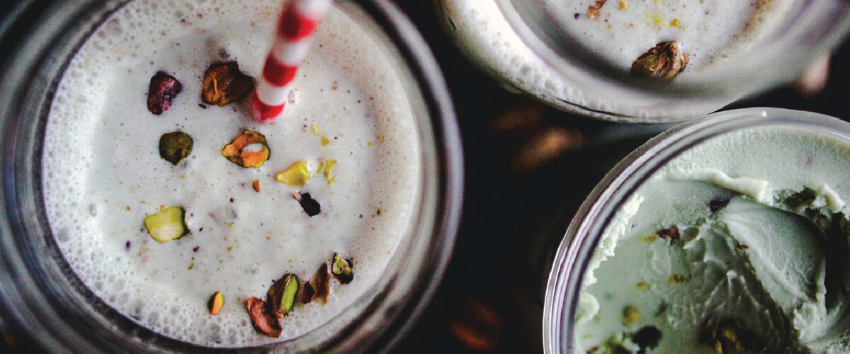 Pistachio Banana Smoothie - Kapthura